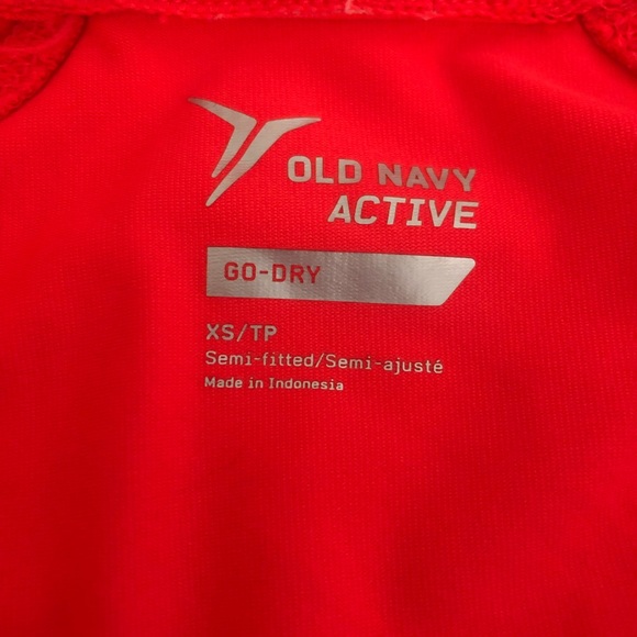 Hot pink go dry old navy active long sleeve - Picture 3 of 4